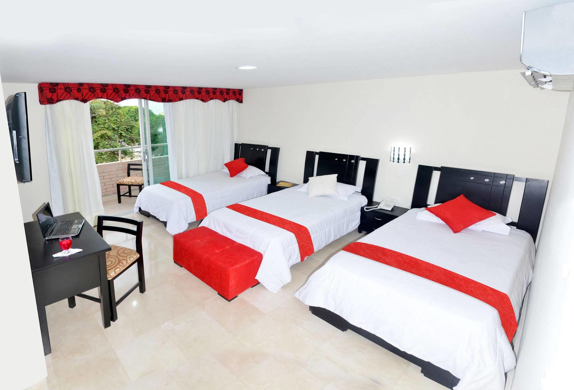 Hotel Suite Continental บาร์รังกีญา ภายนอก รูปภาพ